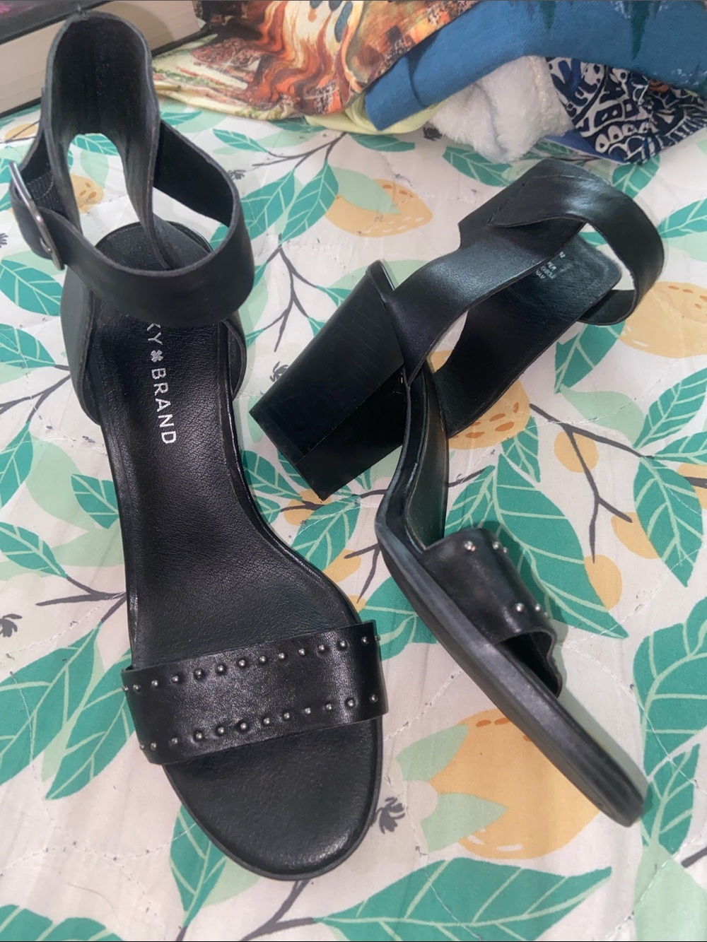 BLACK LEATHER LUCKY BRAND SANDALS Heels Ankle Strap Studs